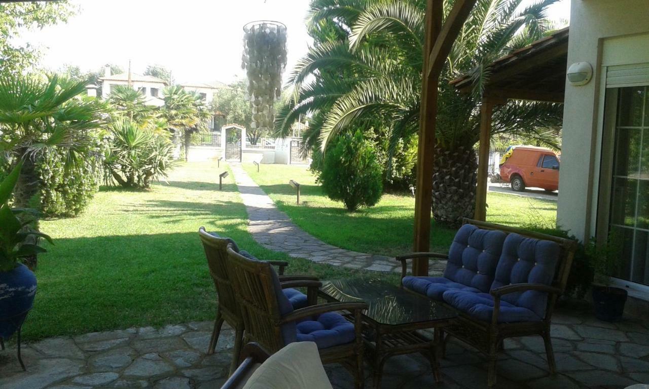 Villa Close To The Beach Ormos Panagias Exteriér fotografie