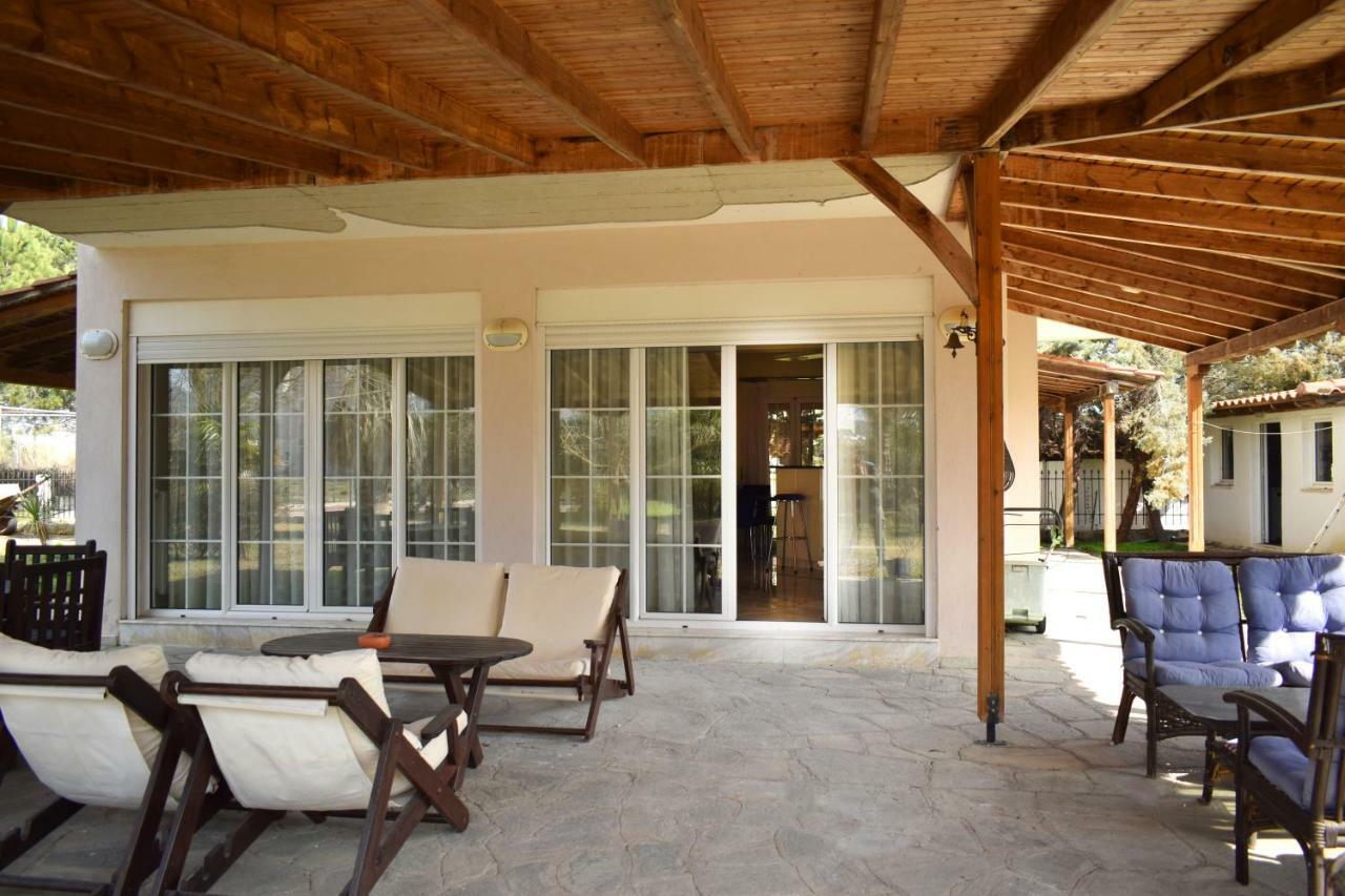 Villa Close To The Beach Ormos Panagias Exteriér fotografie