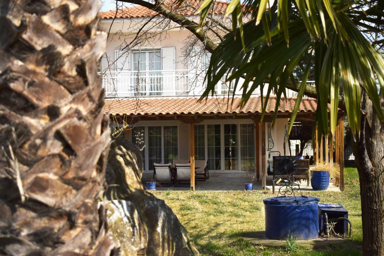 Villa Close To The Beach Ormos Panagias Exteriér fotografie